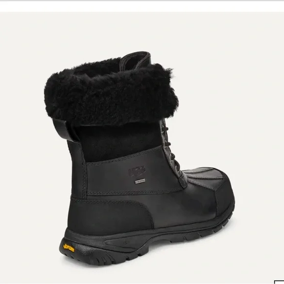 Brand new UGG size 9